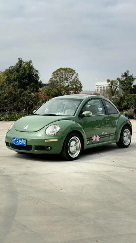 Beetle 2010 1.8T BlackOrange Deluxe Edition