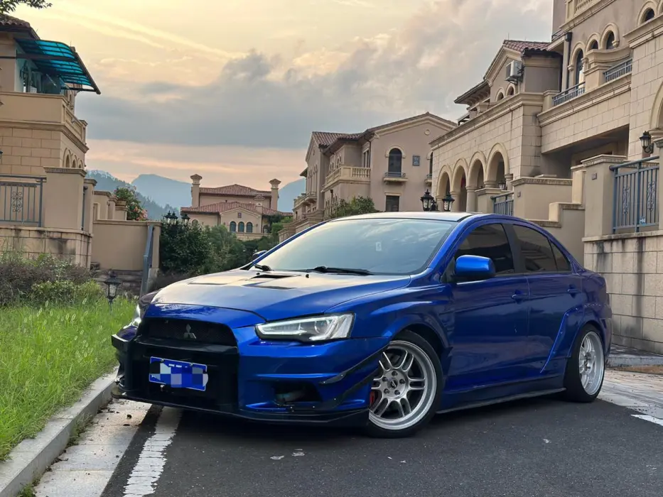 Yishen 2010 Zhishang Edition 1.8L CVT Luxury Model