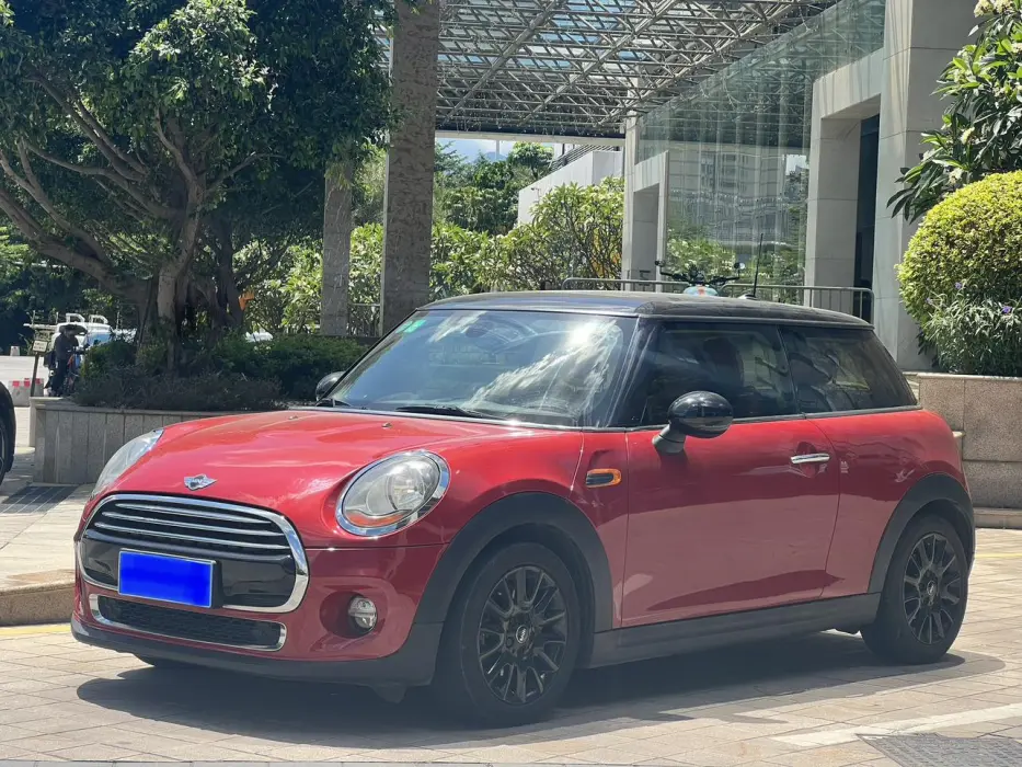 MINI 2016 1.5T COOPER Expressionist