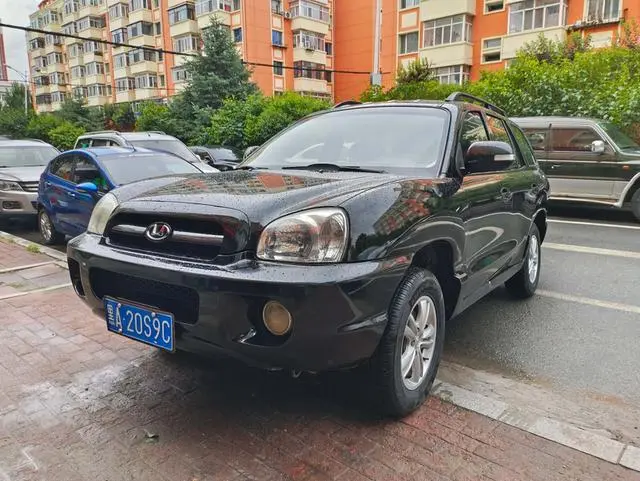 Santa Fe Classic 2015 model 2.0L gasoline manual two-wheel drive standard model