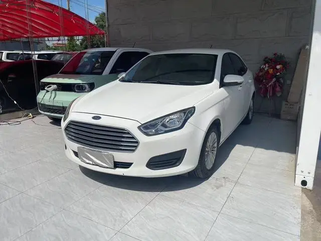 Forres 2017 model, facelifted 1.5L automatic comfort
