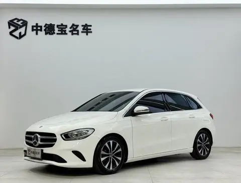 Mercedes-Benz B-Class 2022 B 180 Fashion Model