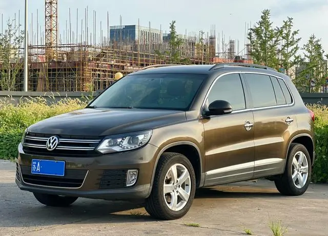 Tiguan 2013 1.8TSI automatic two-wheel drive fashion version
