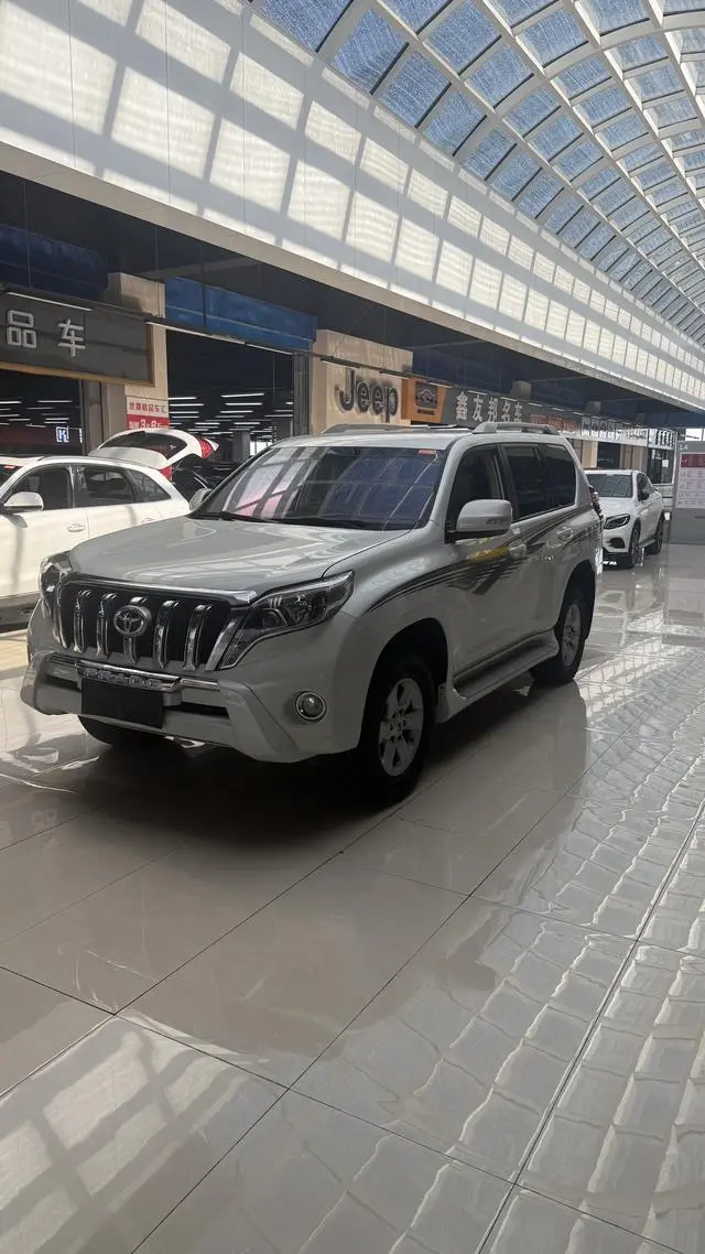 Prado (imported) 2016 2.7L automatic four-wheel drive 7 seats parallel import