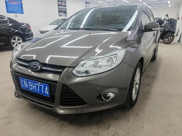Focus 2012 Sedan 1.6L Automatic Style