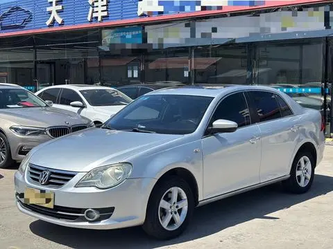 Bora 2011 1.6L automatic comfort type