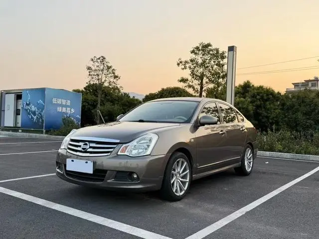 Sylphy 2012 Classic 1.6XE Automatic Comfort Edition