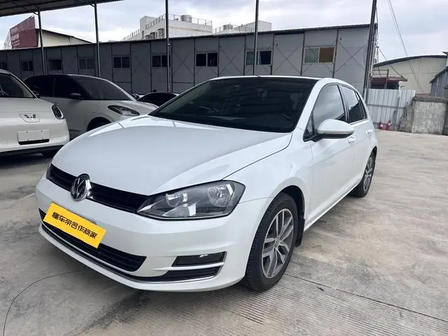 Golf 2016 230TSI automatic luxury model