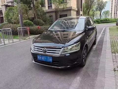 Santana 2013 1.6L automatic luxury version