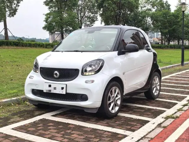 smart fortwo 2015 1.0L 52kW hardtop smart version