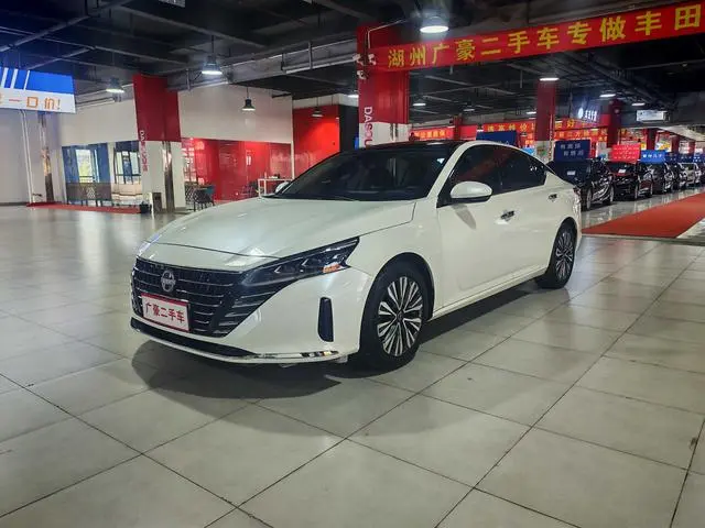 Teana 2022 2.0L XE Pure Edition
