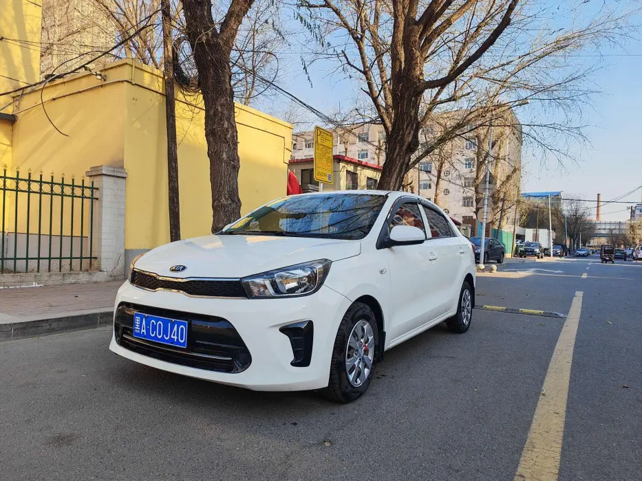 Huanchi 2017 1.4L Manual Fashion Edition Smart