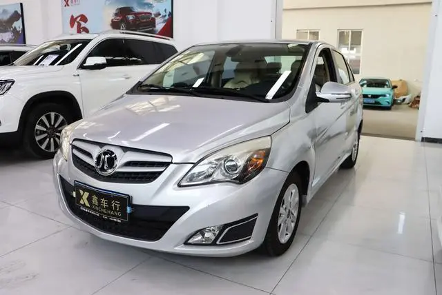BAIC Motor E Series 2013 Sedan 1.5L Automatic LeShang Edition