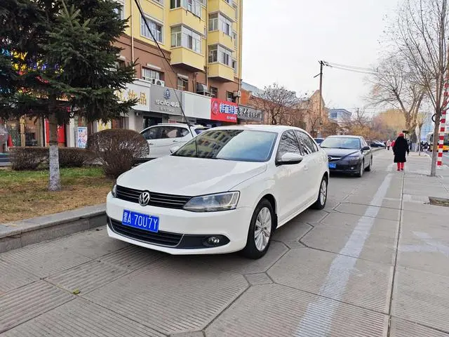 Sagitar 2015 280TSI automatic flagship model