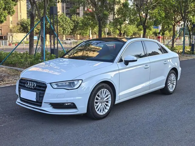 Audi A3 2016 Limousine 35 TFSI Special Edition