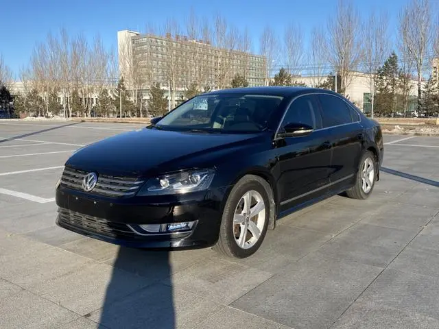 Passat 2011 1.8TSI DSG Royal Edition