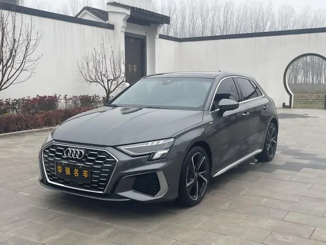 Audi A3 2024 Sportback 35 TFSI stylish and sporty