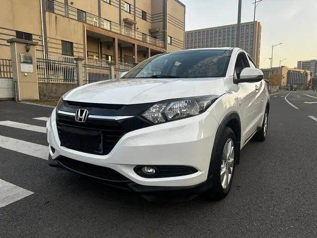 Binzhi 2015 1.5L CVT two-wheel drive comfort model