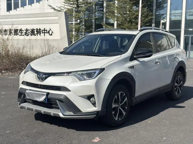 RAV4 Rongfang 2018 2.0L CVT two-wheel drive fashion X version