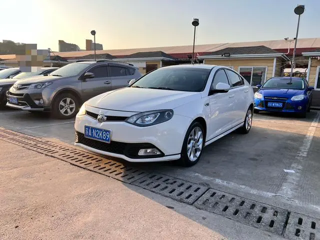 MG6 2014 hatchback 1.8T automatic elite version