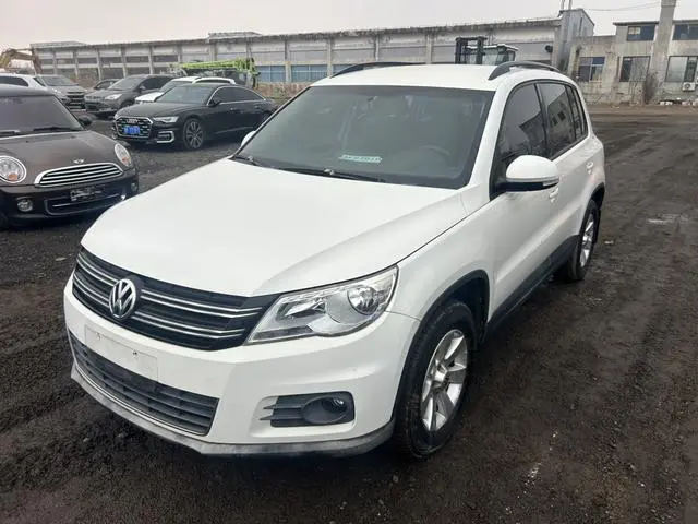 Tiguan 2012 1.8TSI automatic two-wheel drive fashion version