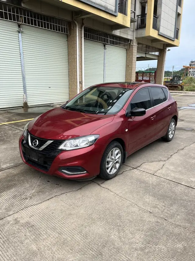 Tiida 2021 1.6L CVT cool version