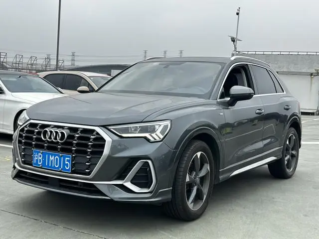Audi Q3 2019 35 TFSI Fashionable and Dynamic