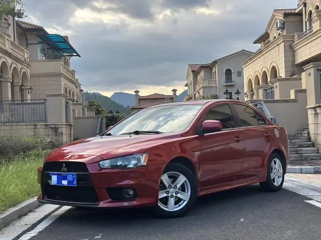 Yishen 2011 Zhi Shang Edition 1.8L CVT Limited Edition