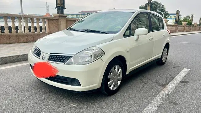 Tiida 2006 1.6GE AT