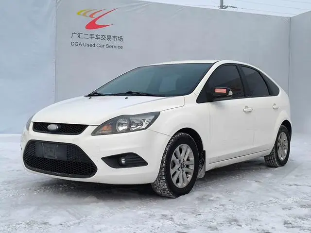 Focus 2013 hatchback classic 1.8L automatic basic model