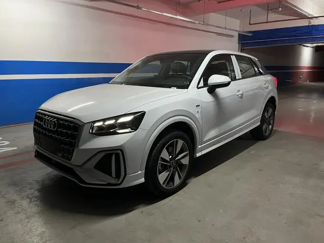 Audi Q2L 2025 35 TFSI fashionable and dynamic