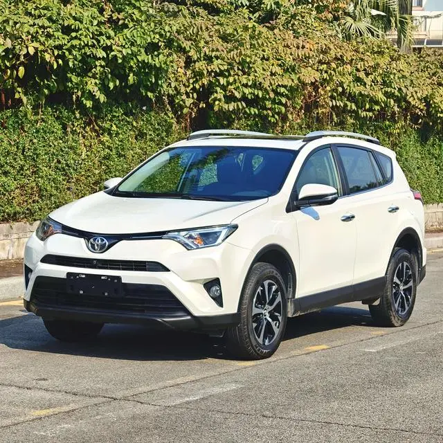 RAV4 Rongfang 2019 2.0L CVT two-wheel drive fashion version National VI