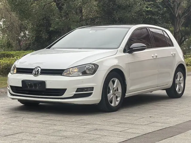 Golf 2017 230TSI automatic luxury millionth commemorative edition