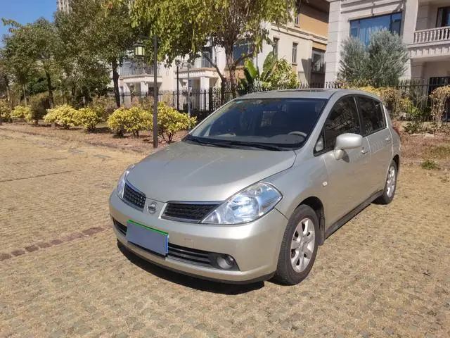 Tiida 2007 1.6 automatic GE intelligent