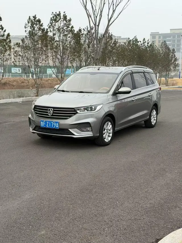 Baojun 360 2018 1.5L manual elite model