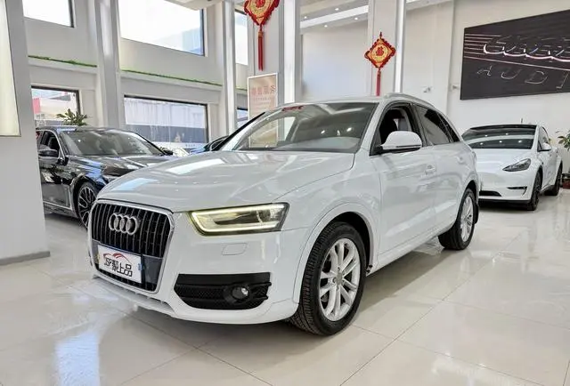 Audi Q3 2016 30 TFSI Collector's Edition Smart Collar