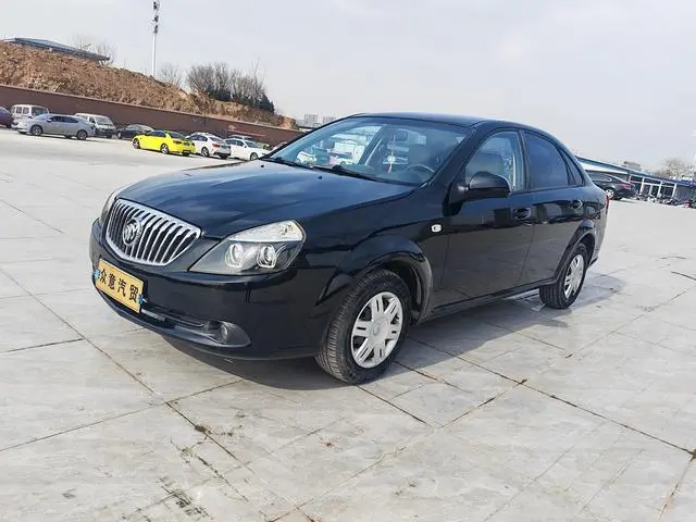 Excelle 2013 1.5L automatic classic