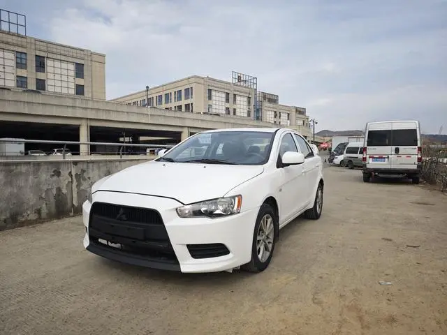 Yishen 2013 Fashion Edition 1.8L Manual Comfort Type