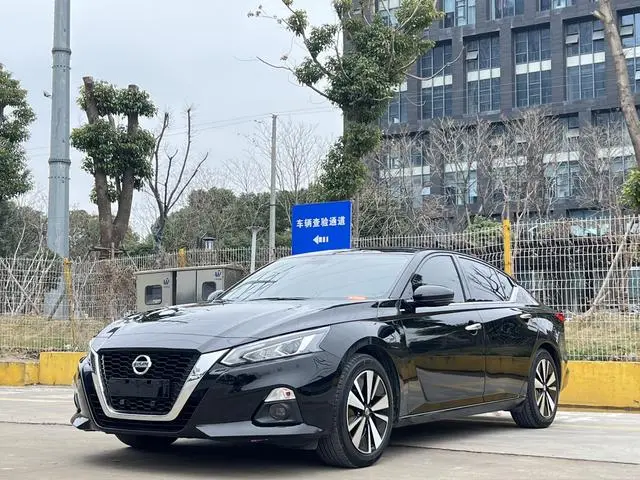 Teana 2022 2.0L XE Pure Edition
