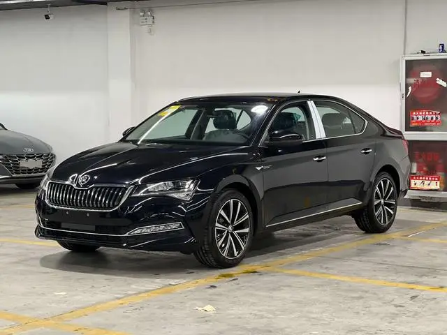 Superb 2025 TSI280 DSG Exclusive Edition