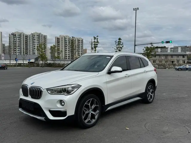 BMW X1 2018 sDrive18Li Exclusive Model
