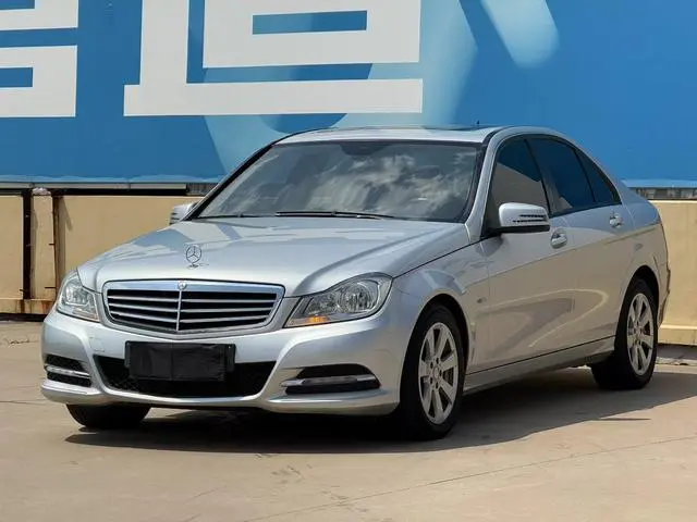 Mercedes-Benz C-Class 2011 C 180K Classic