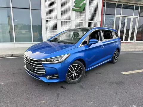 Song MAX 2017 1.5T automatic smart connection premium model 7 seats