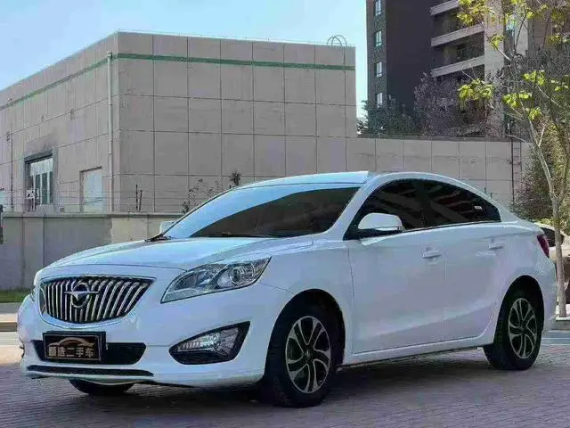 Familia 2016 1.6L Manual Style Upgraded Version