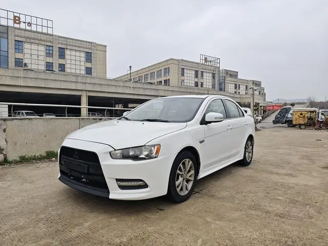 Yishen 2013 Zhishang Edition 1.8L Manual Luxury Type