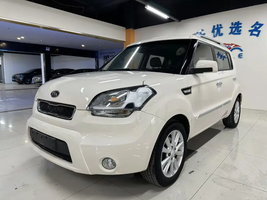 Shor 2013 1.6L AT GL