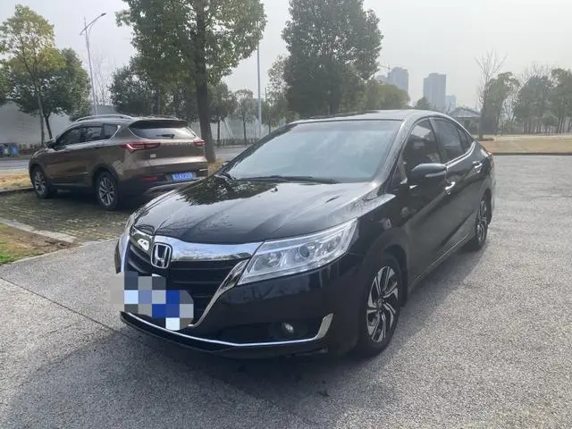 Lingpai 2016 1.8L CVT Deluxe Edition