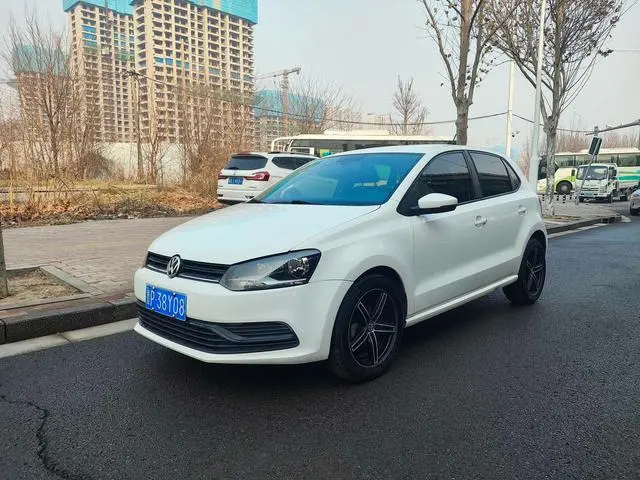 Polo 2018 1.5L manual safe driving model