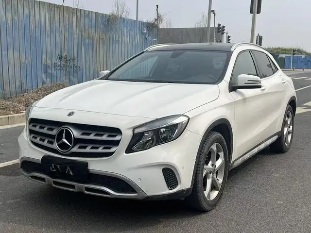 Mercedes-BenzGLA 2019 GLA 200 Dynamic