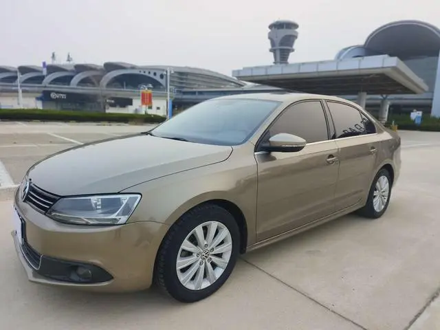 Sagitar 2014 1.6L automatic comfort model